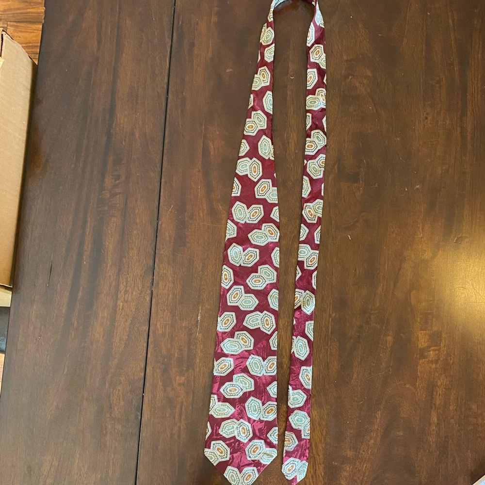 Boston Traders 100% Silk Vintage Neck Tie.